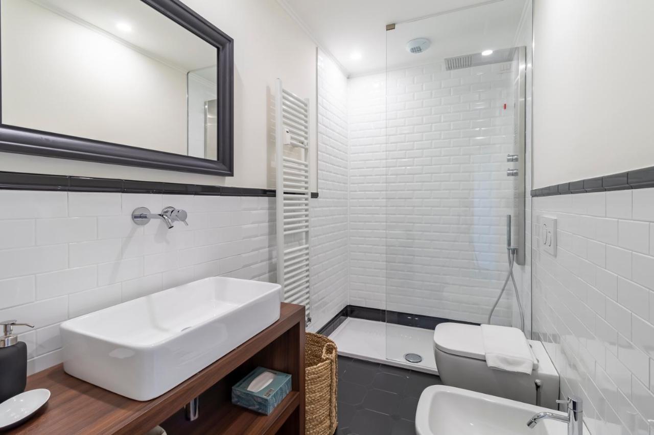 Luxury Apartment - Soperga 2 Milano Esterno foto